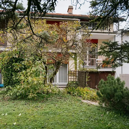 C17 4-bedroom Private Row House With Garden And Parking Prázdninový dům