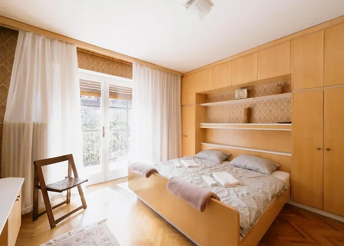 C17 4-bedroom Private Row House With Garden And Parking Vakantiehuis Ljubljana