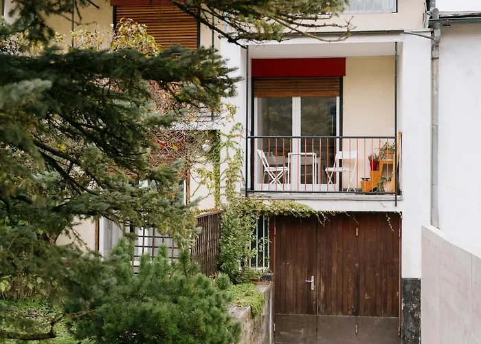 Dom wakacyjny C17 4-bedroom Private Row House With Garden And Parking