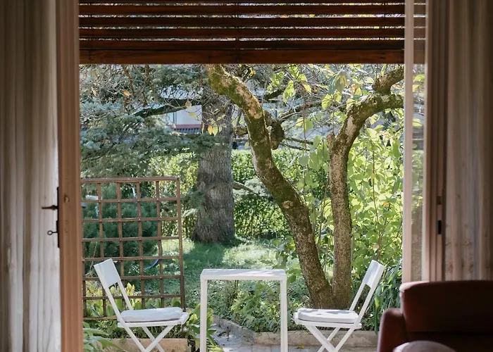 Počitniška hiša C17 4-bedroom Private Row House With Garden And Parking Ljubljana