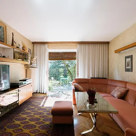 펜션 C17 4-bedroom Private Row House With Garden And Parking